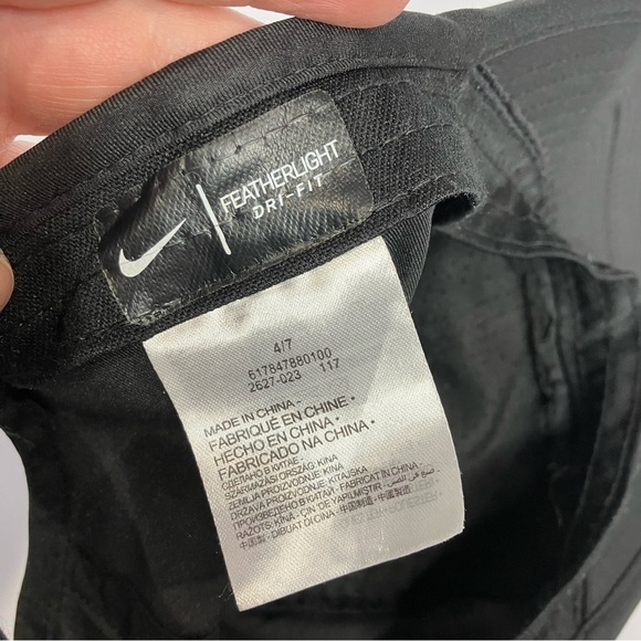 Nike feather light dri-fit hat one size - Picture 4 of 6